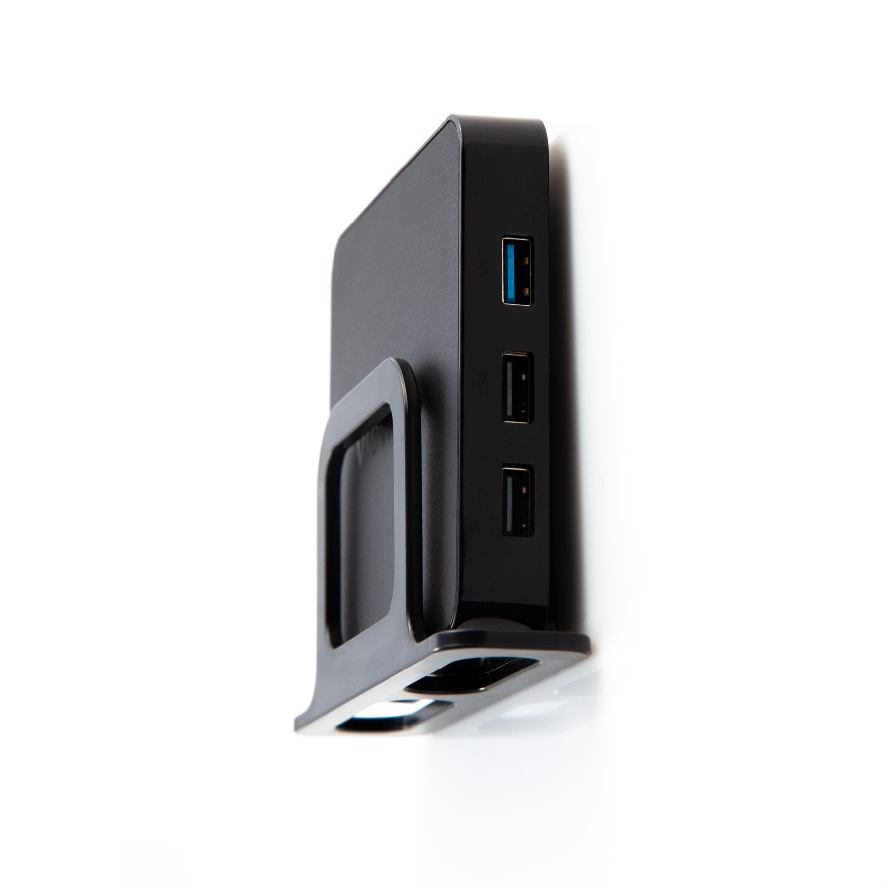 Wall mount for digital signage player